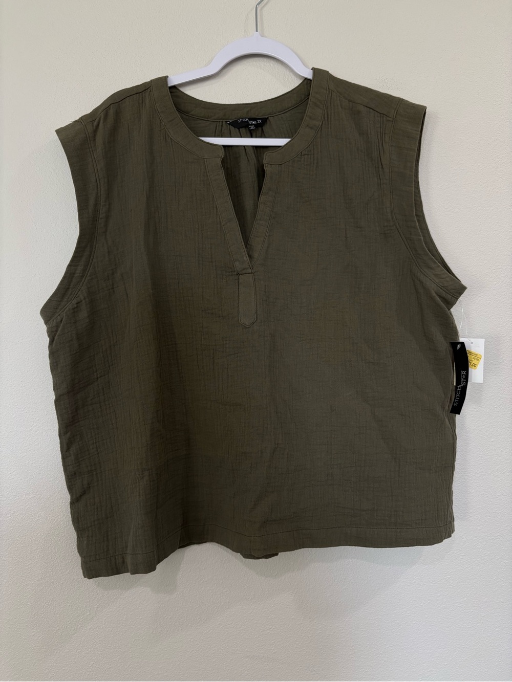 Sleeveless Olive Split-Neck Boxy Top